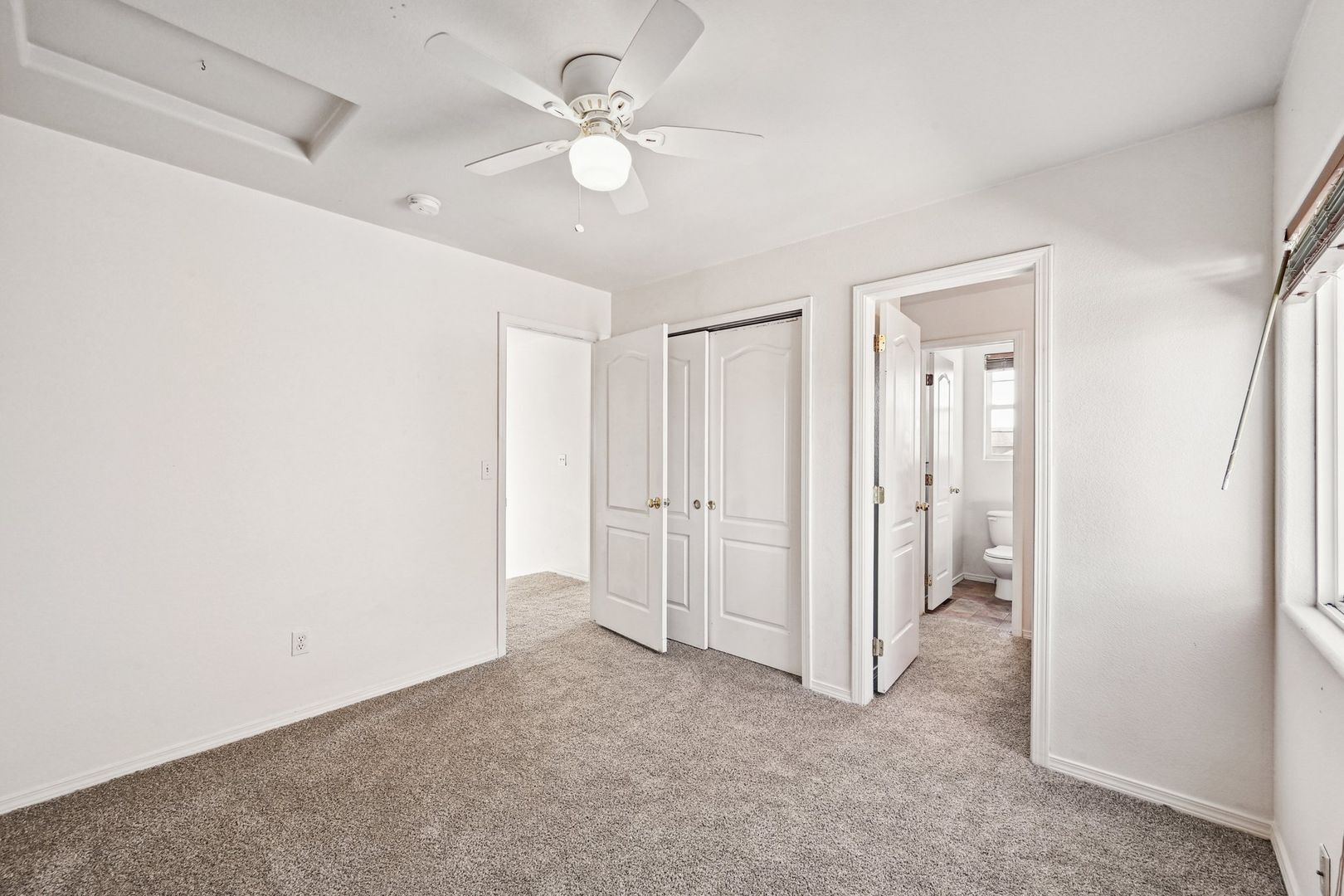Building Photo - 7005 Wood Lily Dr