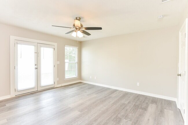 Building Photo - 1207 Cason Ln