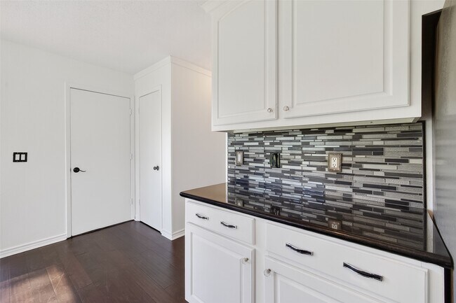 Building Photo - 13327 Harpers Bridge Dr