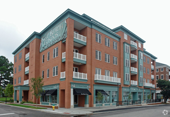 Building Photo - East Beach Villas