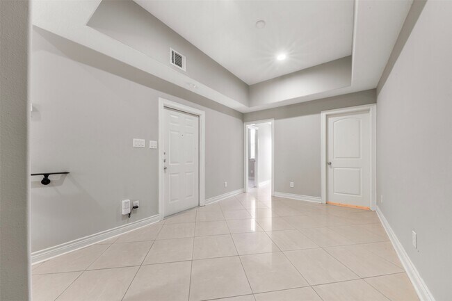 Building Photo - 6524 Calder St