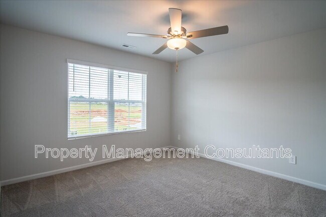Building Photo - 4151 Hudson Ct SW