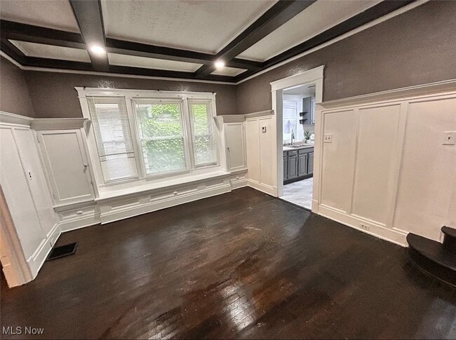 Building Photo - 9104 Parkgate Ave
