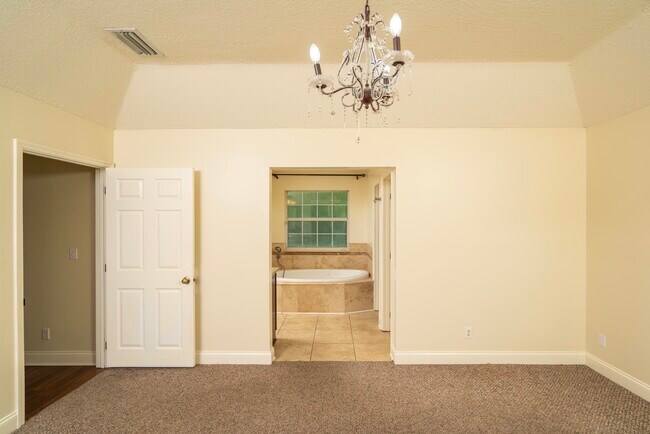 Building Photo - 2116 Wood Stork Ave