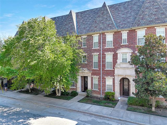 Building Photo - 3200 Ross Ave