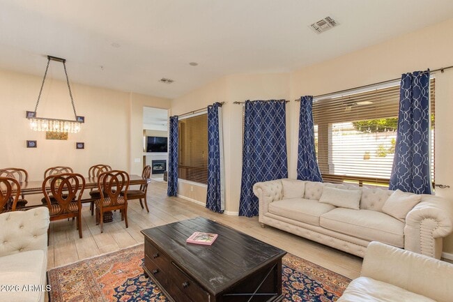 Building Photo - 7484 E Buteo Dr