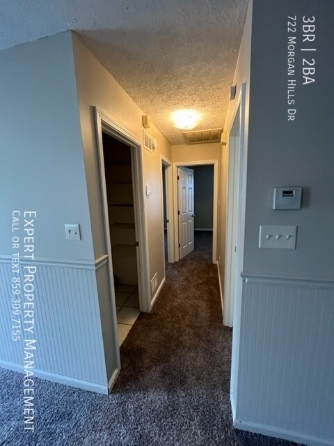 Building Photo - 722 Morgan Hills Dr