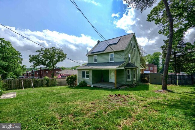 Building Photo - 5019 St Georges Ave.