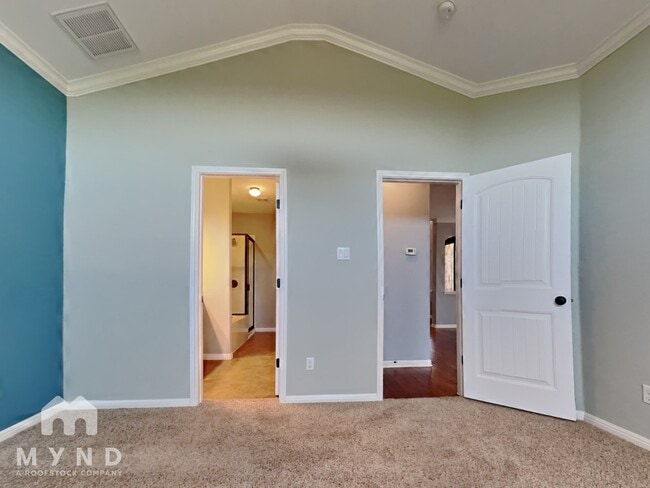Building Photo - 9613 Solana Vista Loop