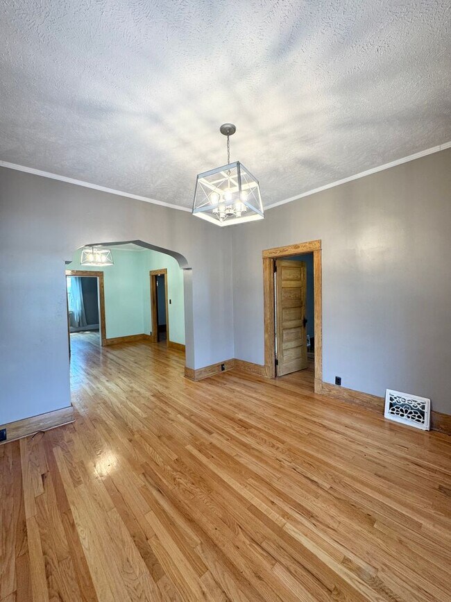 Building Photo - 3403 Arbor St