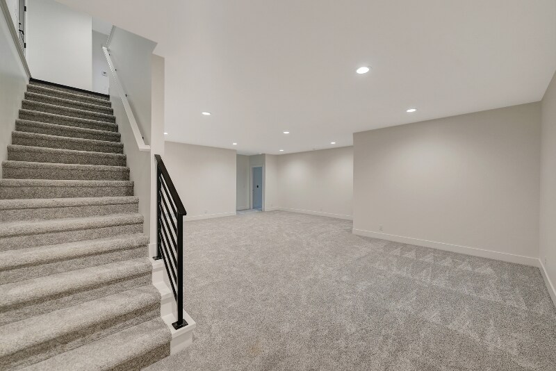 Building Photo - 8601 S 49th St