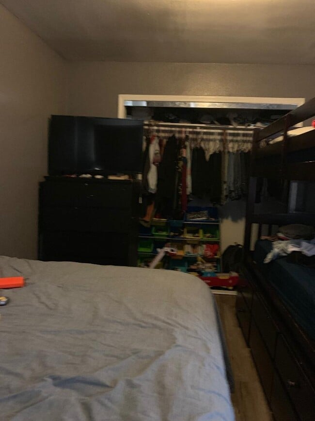 Building Photo - 738 N 14th St