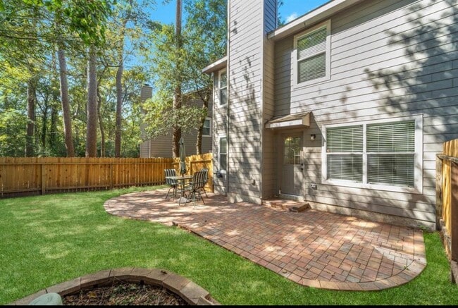 Building Photo - 26 Musgrove Pl