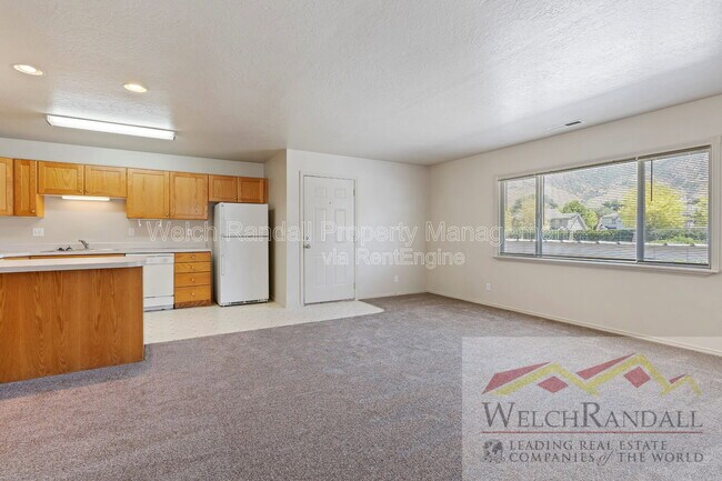 Building Photo - 1457 Monroe Blvd