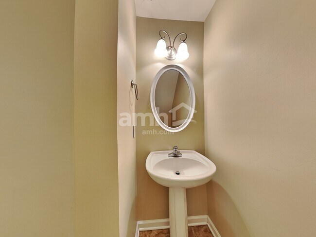 Building Photo - 407 Windham Court