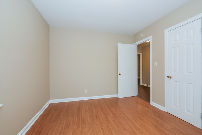 Building Photo - 808 Pamela Dr
