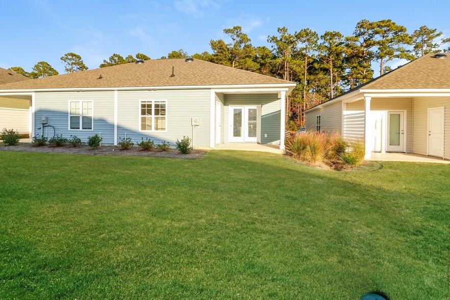 Building Photo - 200 Glenshee Ct