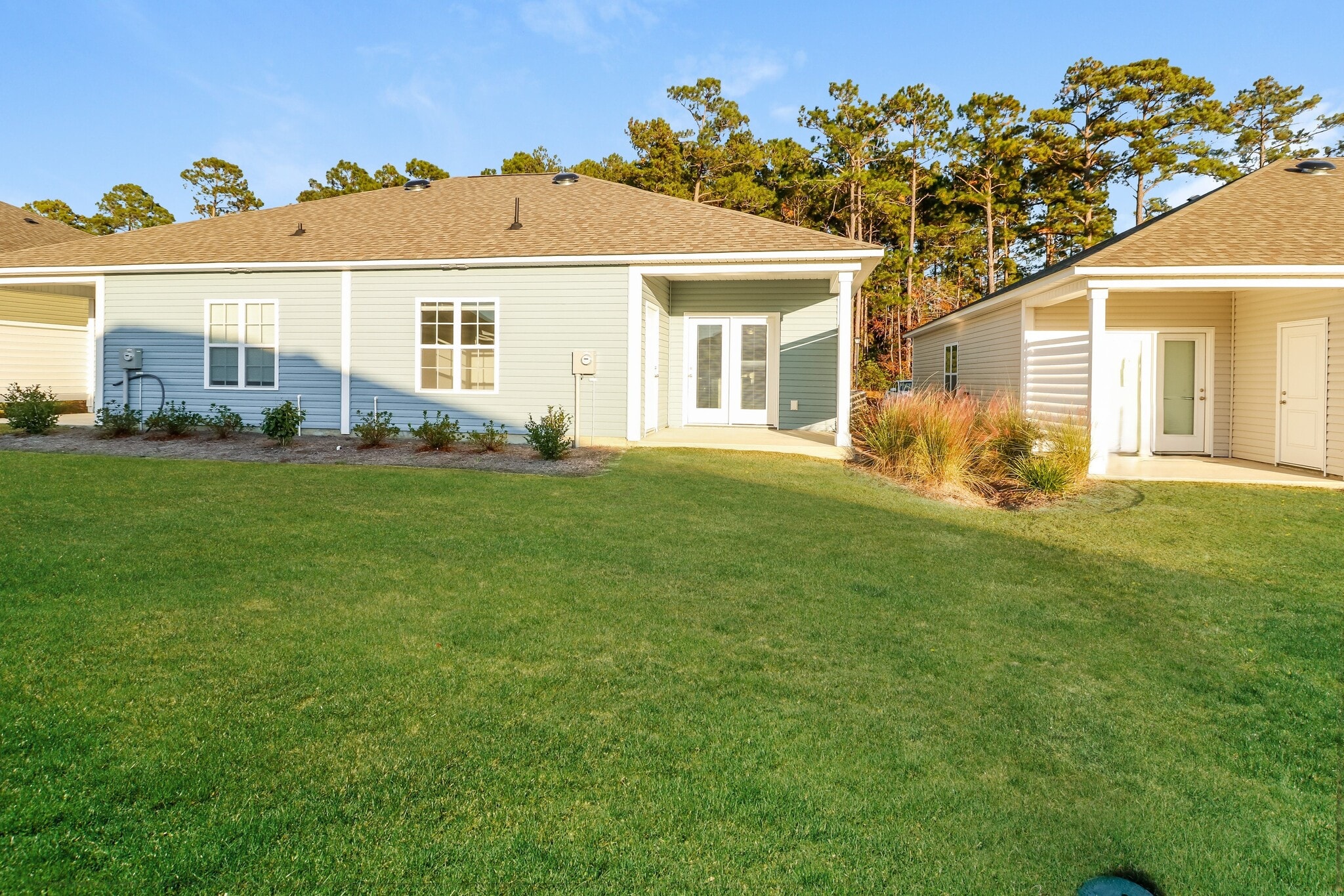 Building Photo - 183 Highlands Glen
