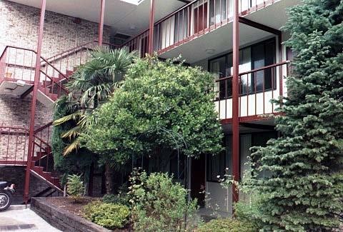 Building Photo - 1 bedroom in Seattle WA 98105