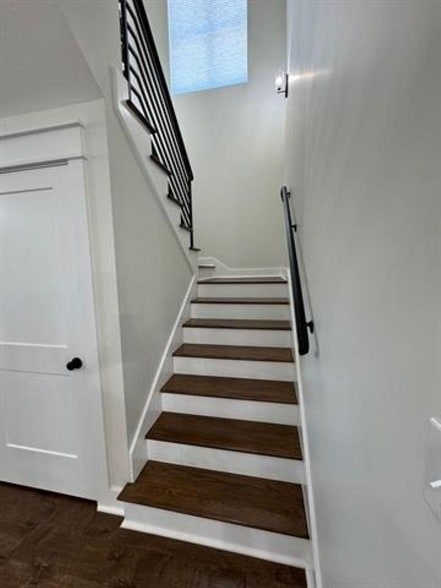 Building Photo - 3541 Sanctuary Dr