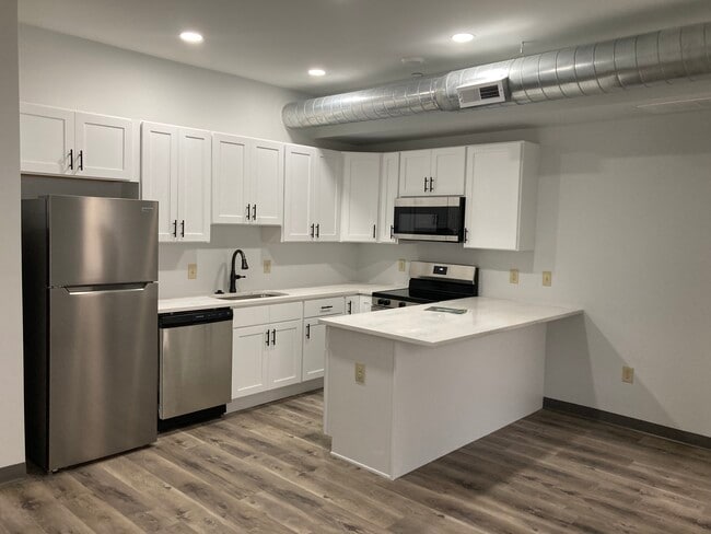 Building Photo - 2515 Frankford Ave