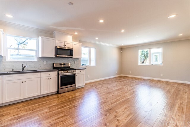 Building Photo - 1739 S Longwood Ave