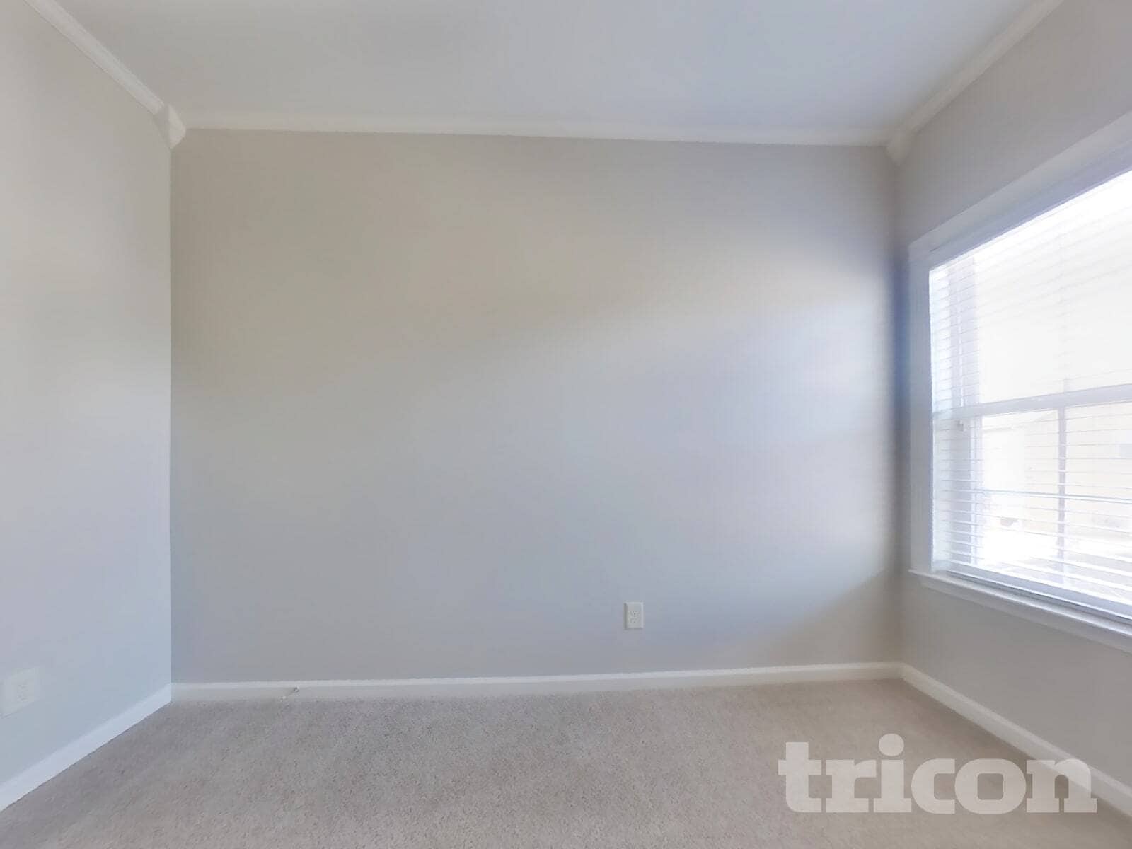 Building Photo - 21 Howard Ave