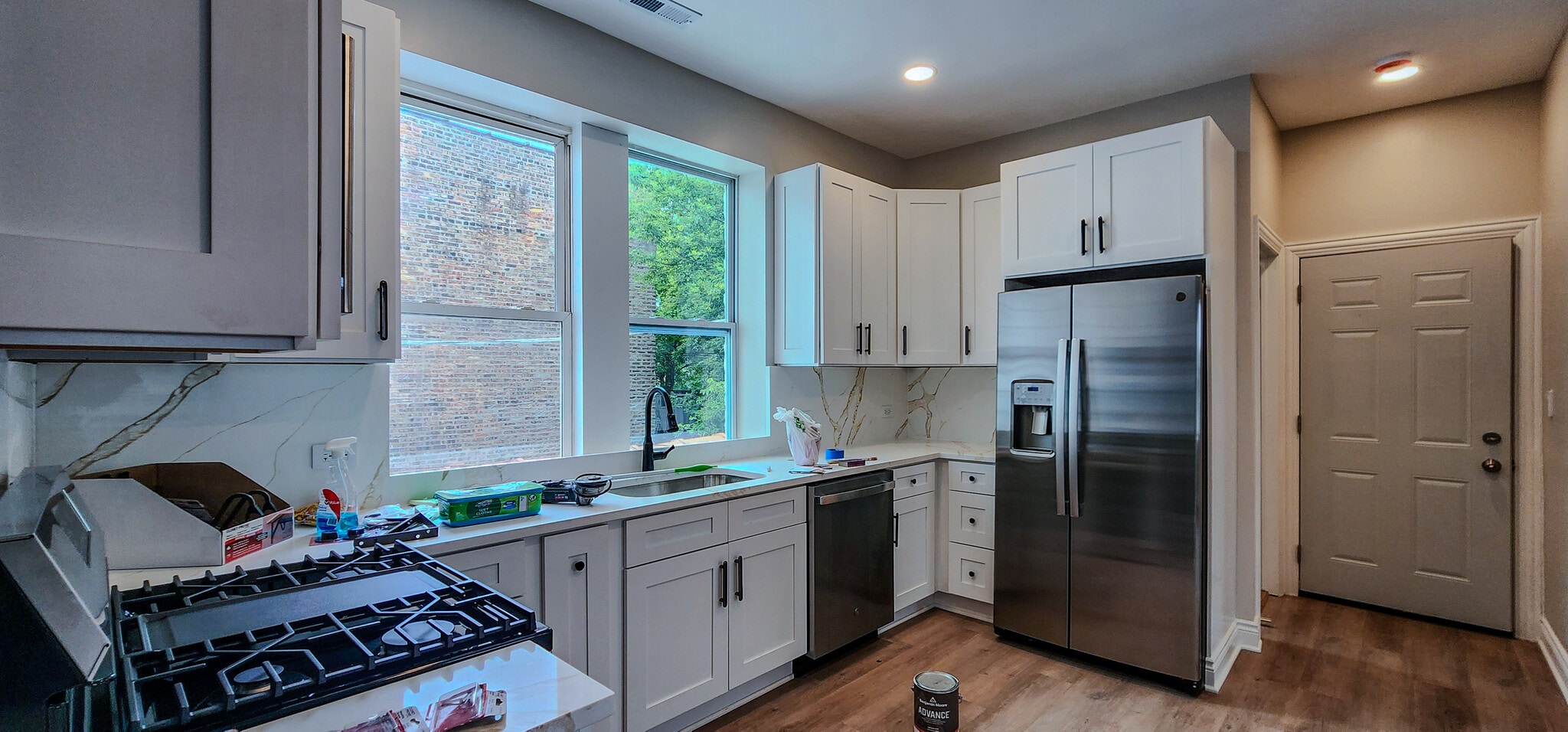 Building Photo - 2552 S Central Park Ave