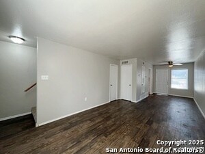 Building Photo - 2802 Lasses Blvd