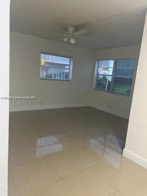 Building Photo - 4169 SW 67th Ave