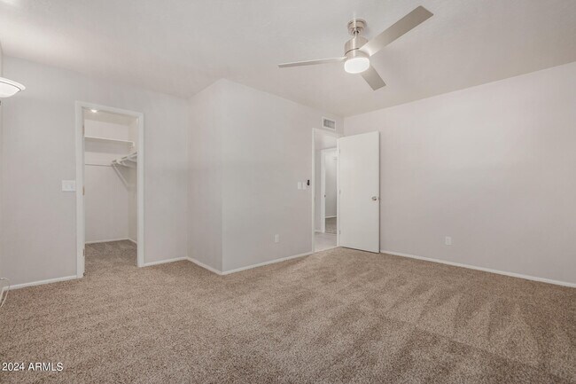 Building Photo - 6319 N 83rd Pl