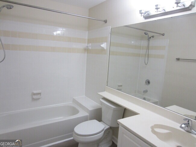 Building Photo - 4036 Oak Glenn Dr