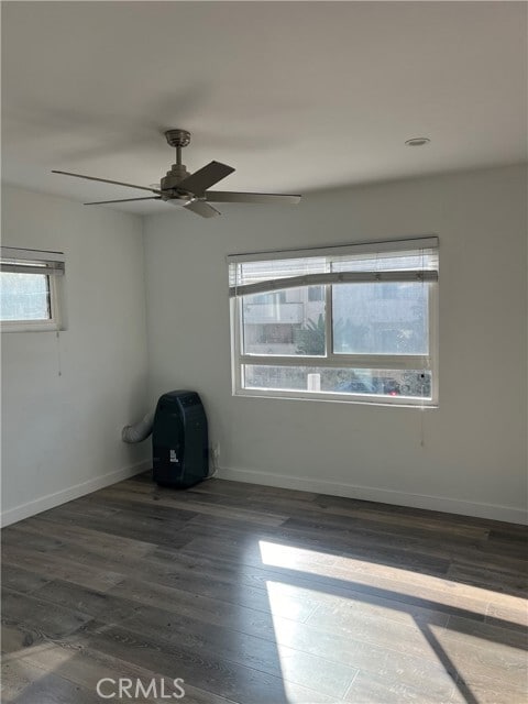 Building Photo - 702 S St Andrews Pl