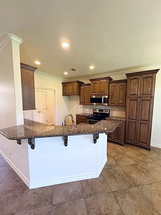 Building Photo - 815 Amber Kay Ln