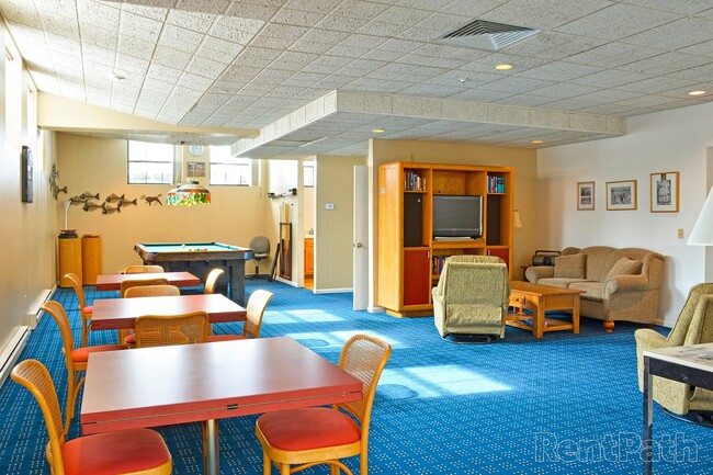 Interior Photo - Patterson Place