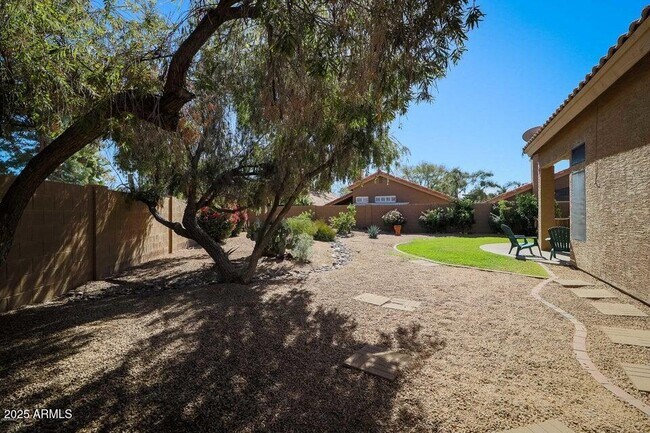 Building Photo - 15629 N 51st St