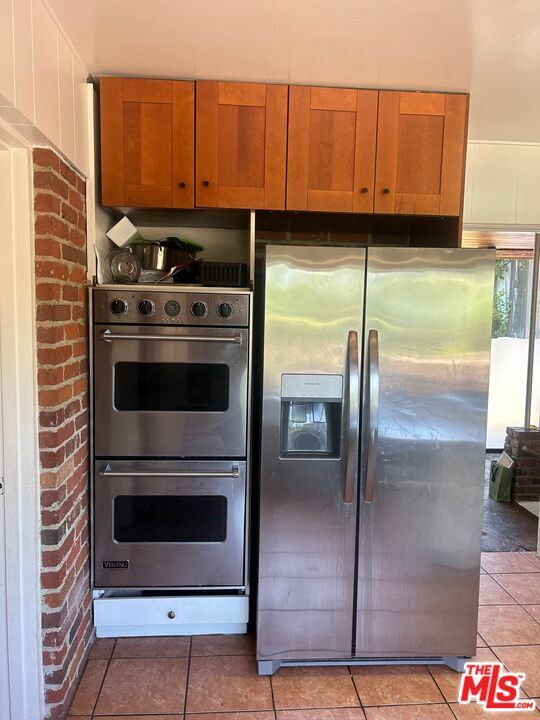Building Photo - 809 Toulon Dr