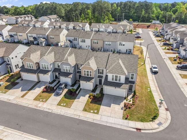 Building Photo - 1631 Glacier Dr