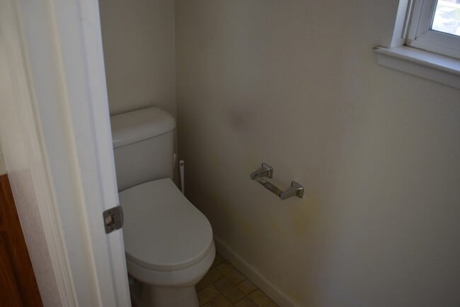 Building Photo - 870 Alabaster Ct