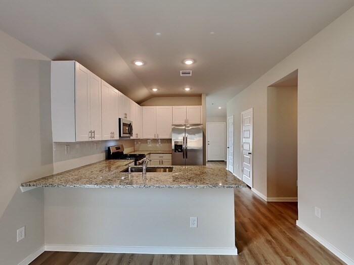 Building Photo - 539 Zeus Mountains Dr
