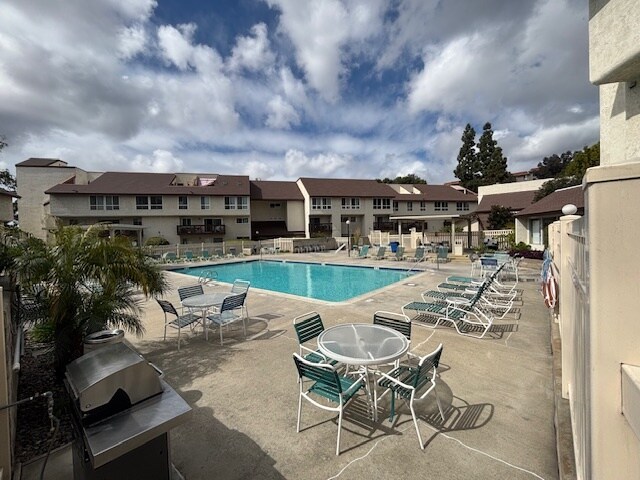 Building Photo - 6171 Rancho Mission Rd