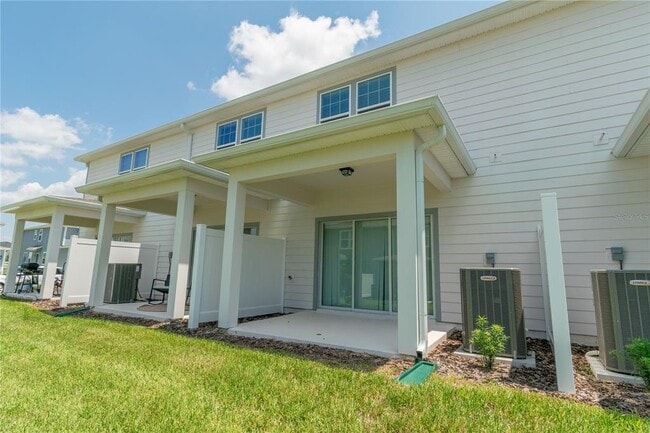 Building Photo - 2815 Stunning Ave