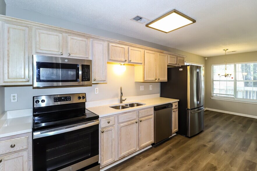 Building Photo - 1248 Calebs Ridge Dr