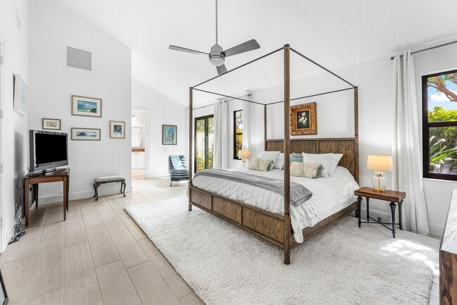 Building Photo - 2601 Sheltingham Dr