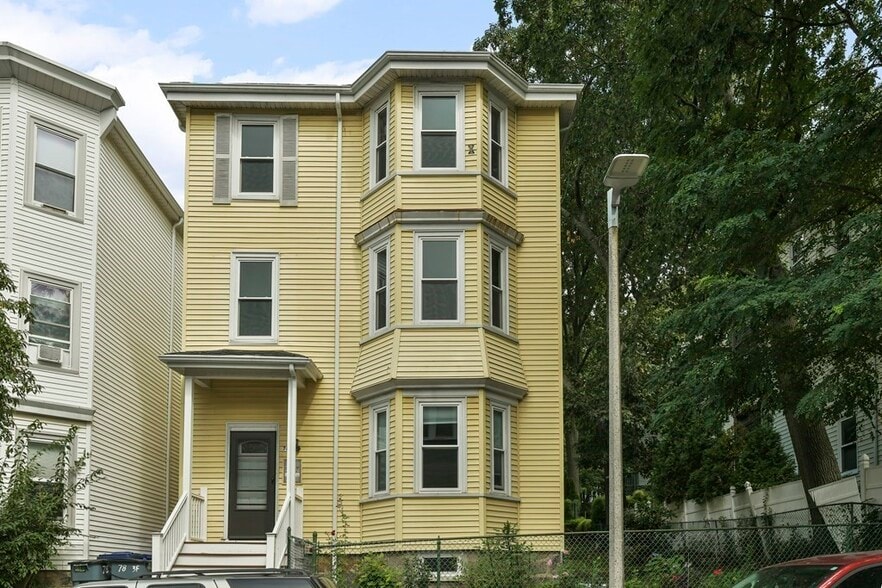 Primary Photo - 78 Carolina Ave