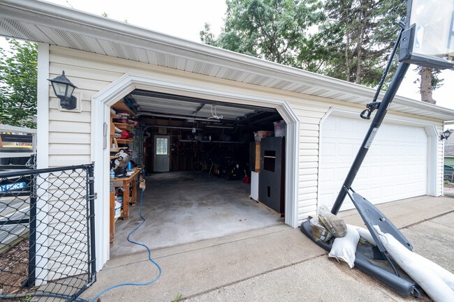 Building Photo - 5180 142nd Path W