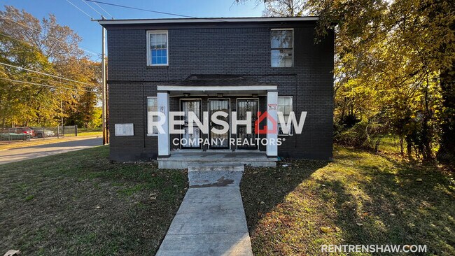 Building Photo - 877 Polk Ave