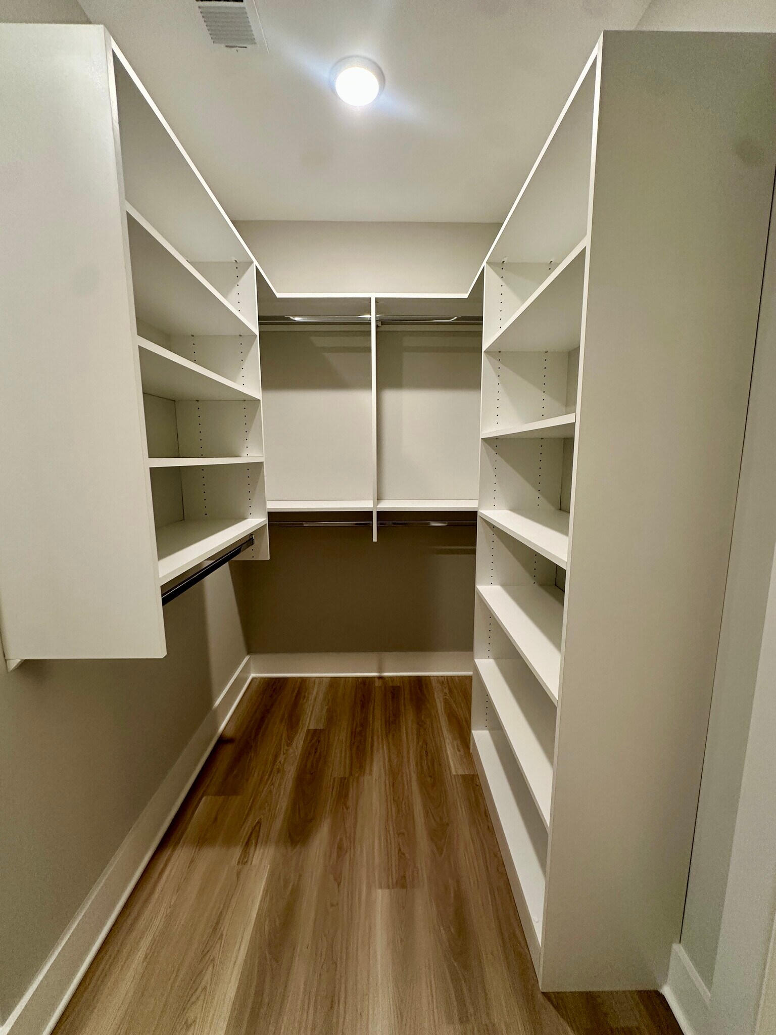 Very large walk in closet in Primary - 76 Old Mill Bottom Rd N