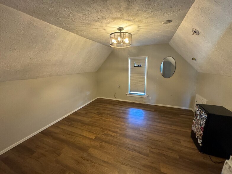 Building Photo - 109 E. 15th Street