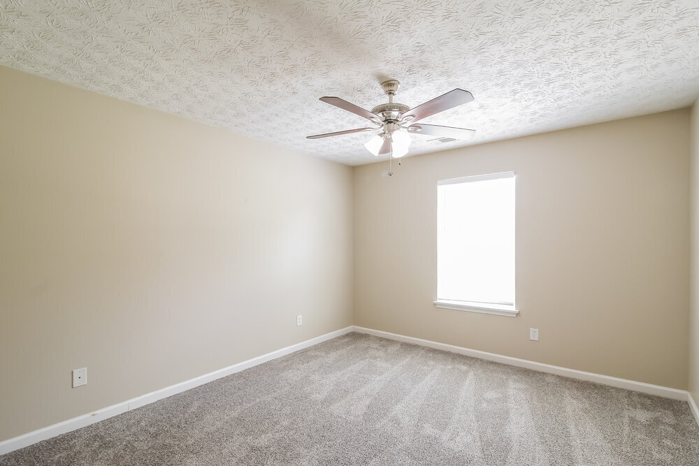 Building Photo - 60 Hunters Ridge Ct